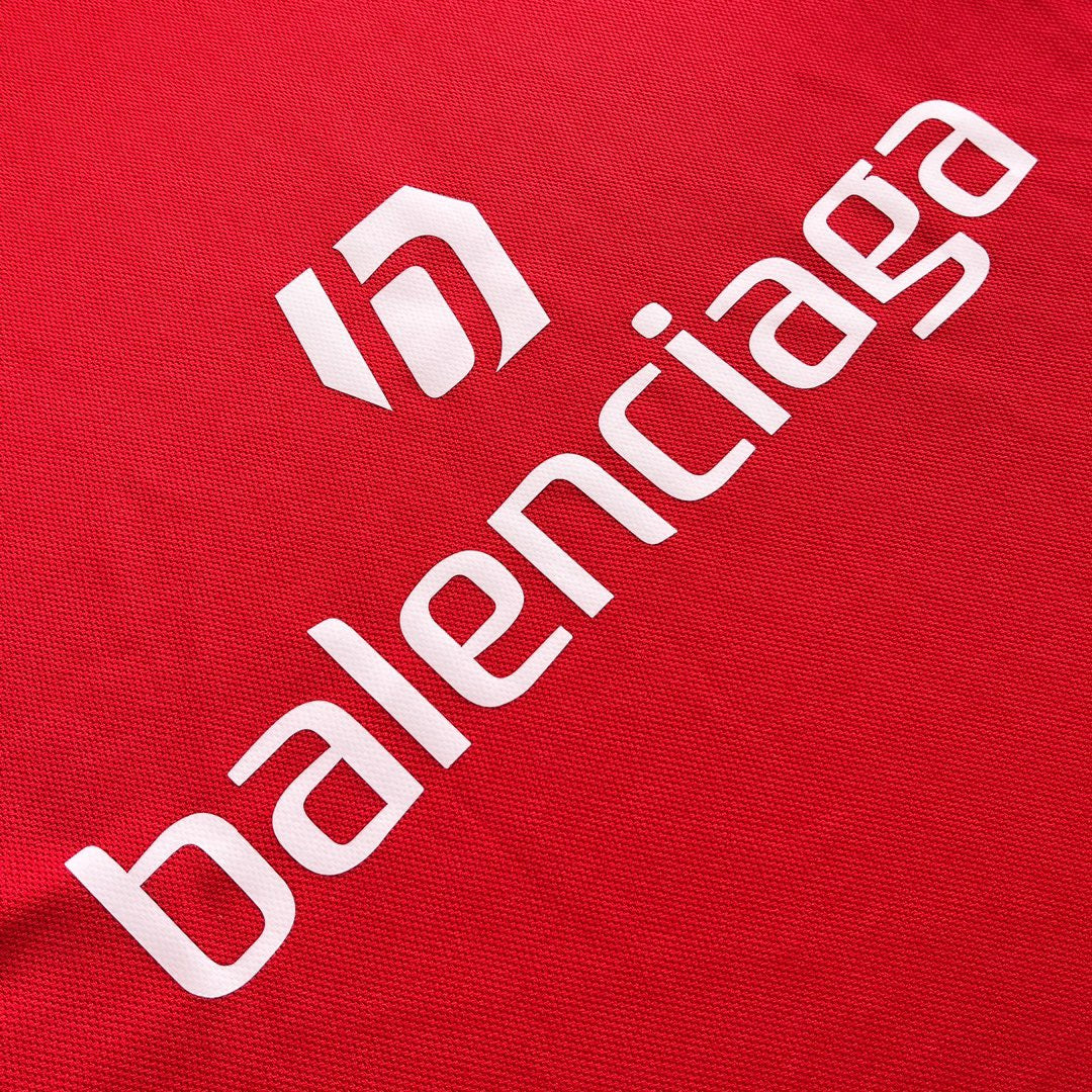 Black and Red T-shirt - FashionHype.xyz