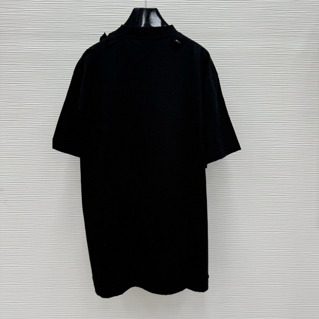 Black T-Shirt - FashionHype.xyz