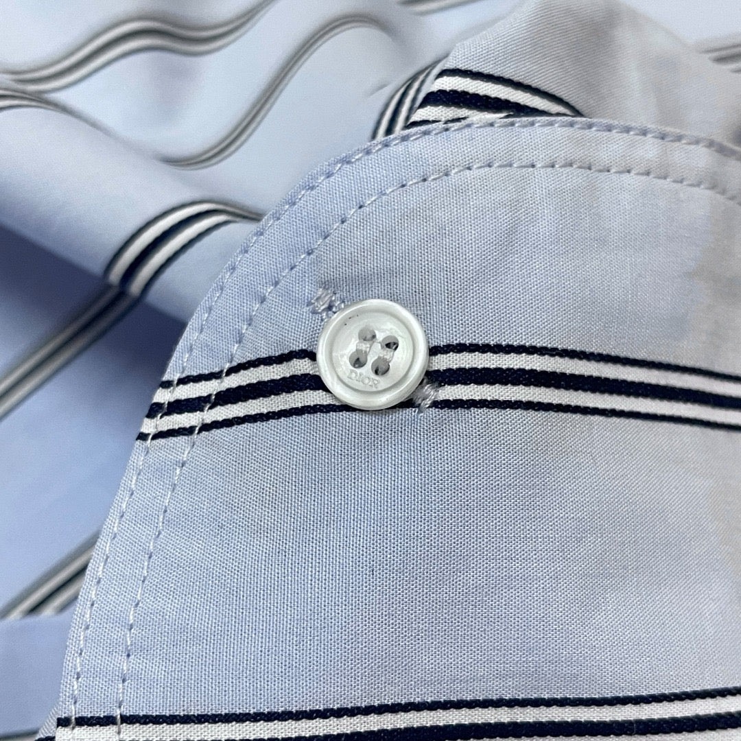 White and Black Shirt - FashionHype.xyz