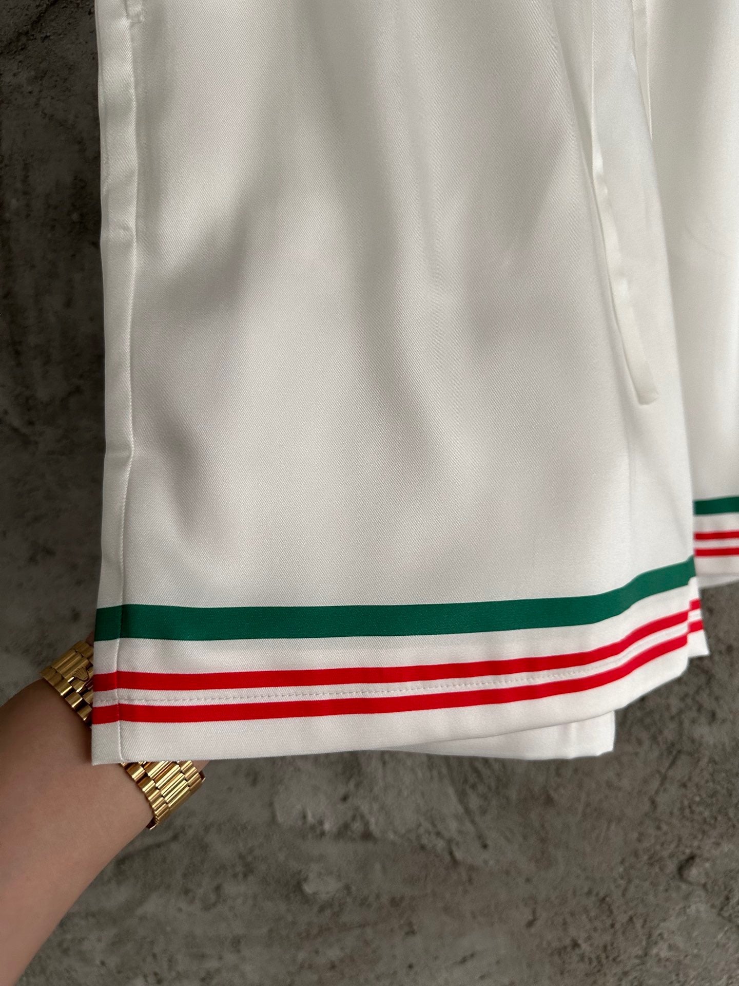 White Short - FashionHype.xyz