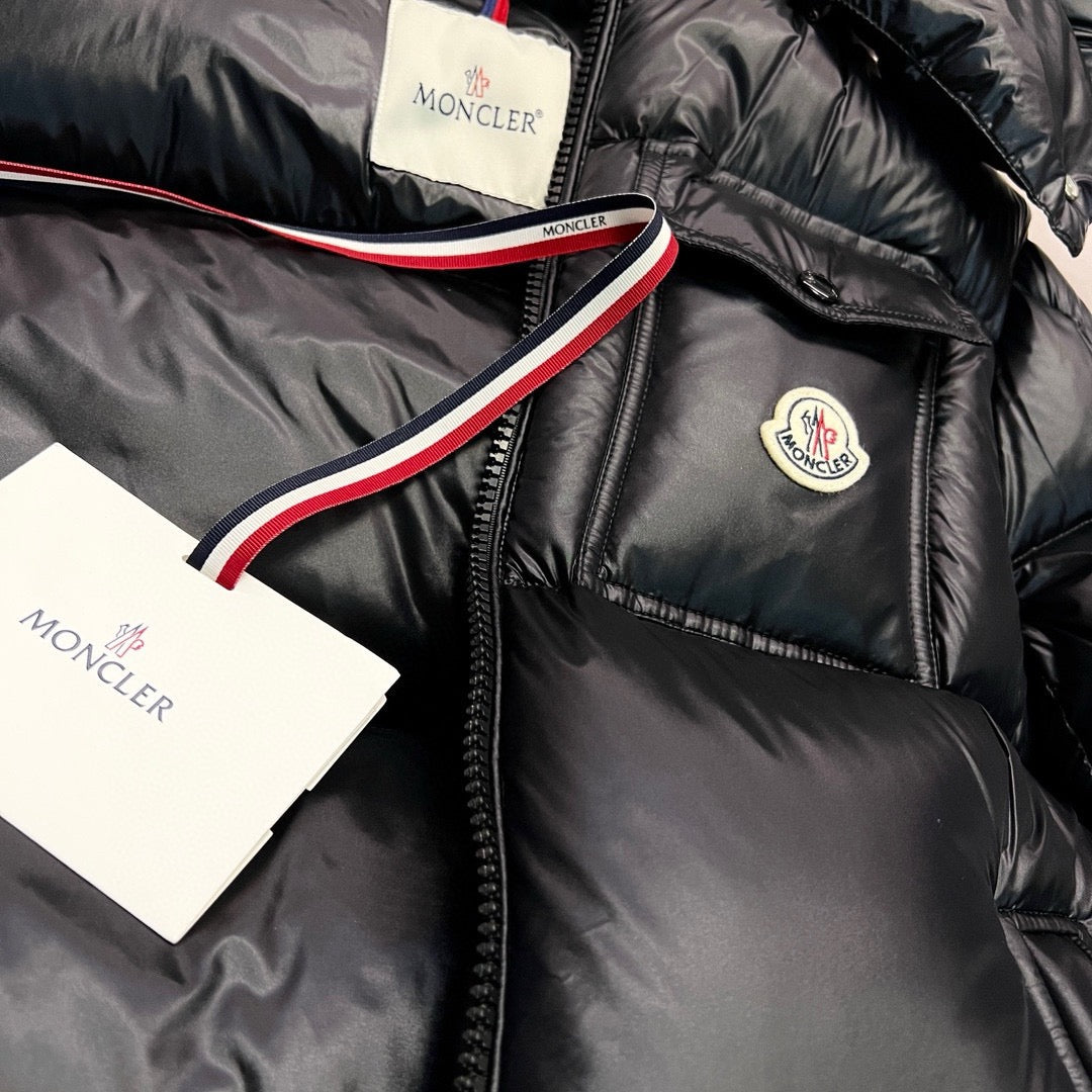 Black Jacket - FashionHype.xyz