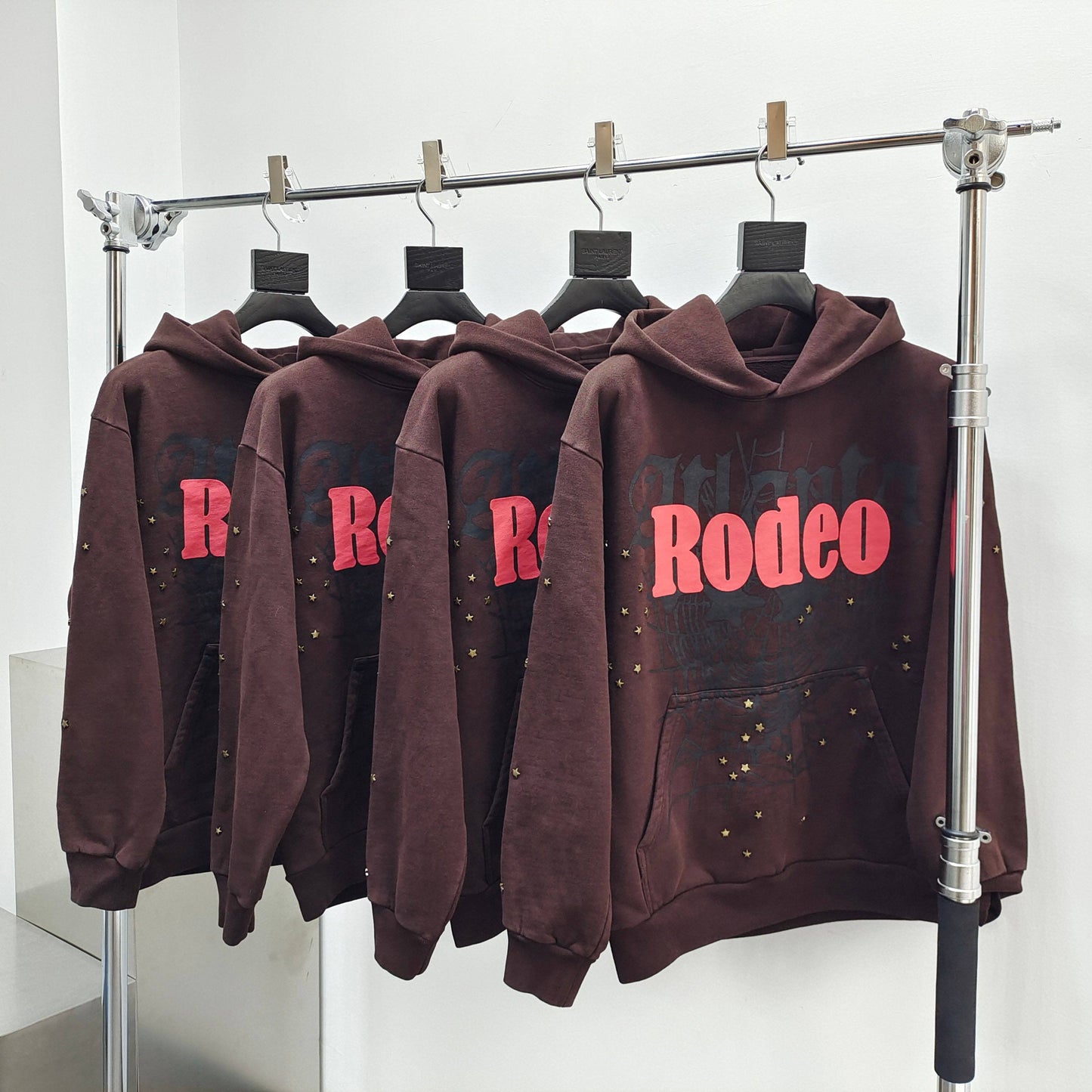 Reddish Hoodie - FashionHype.xyz