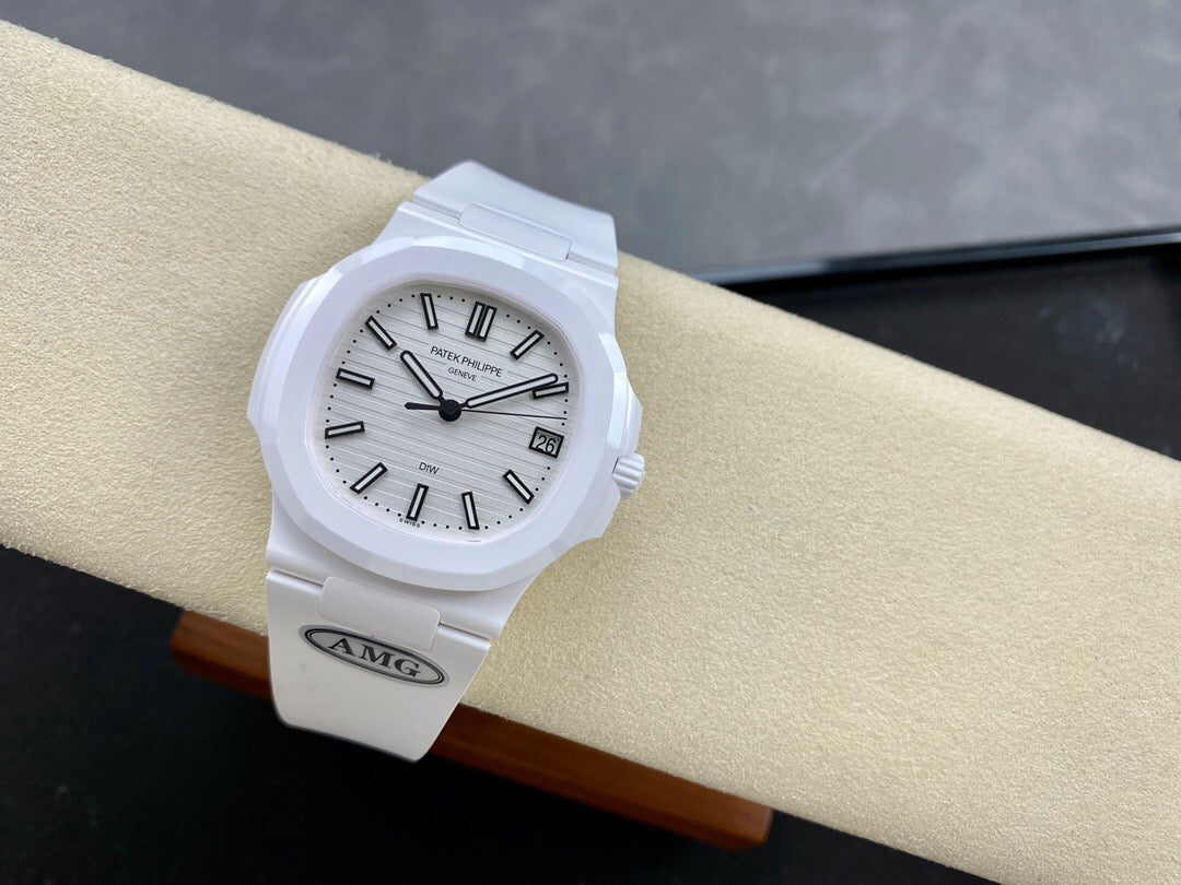 Weiße Uhr