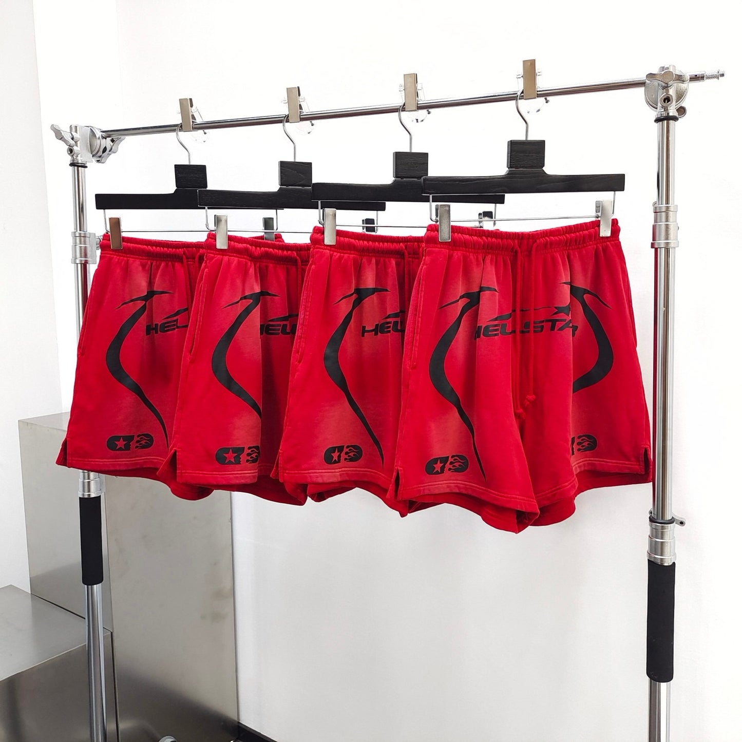 Dark red Short - FashionHype.xyz