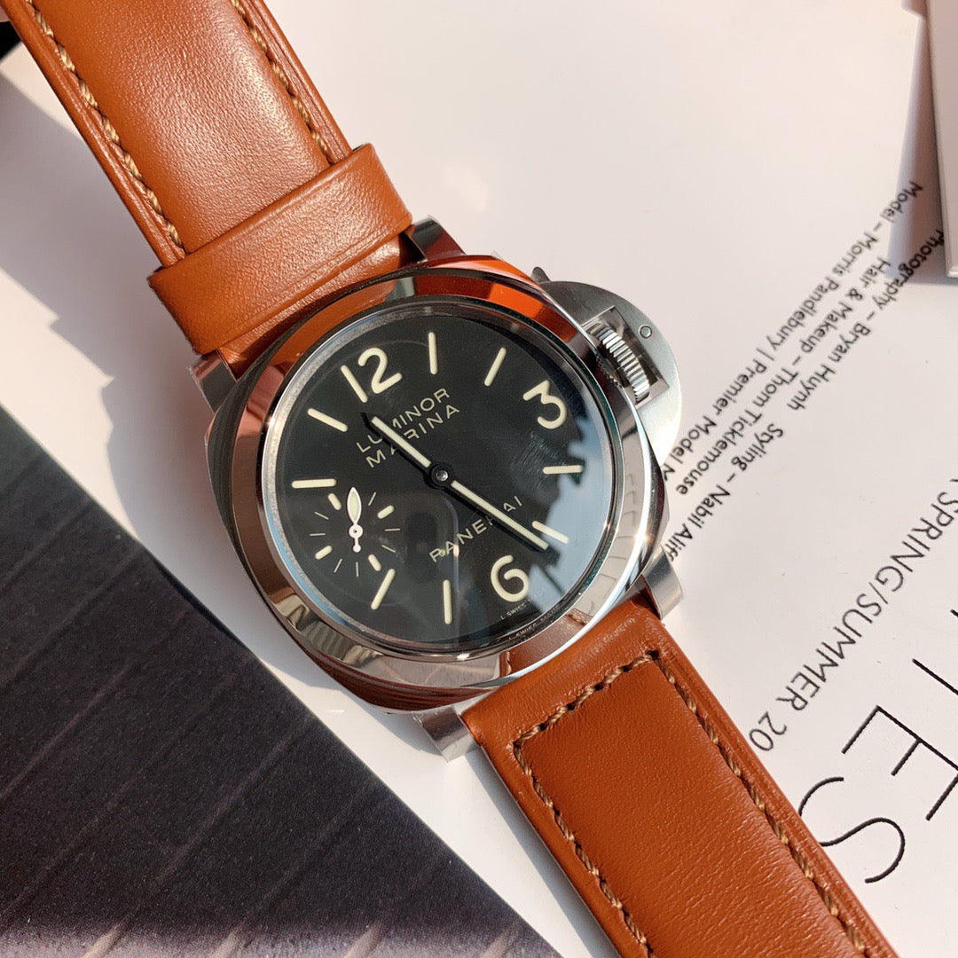Braune Uhr
