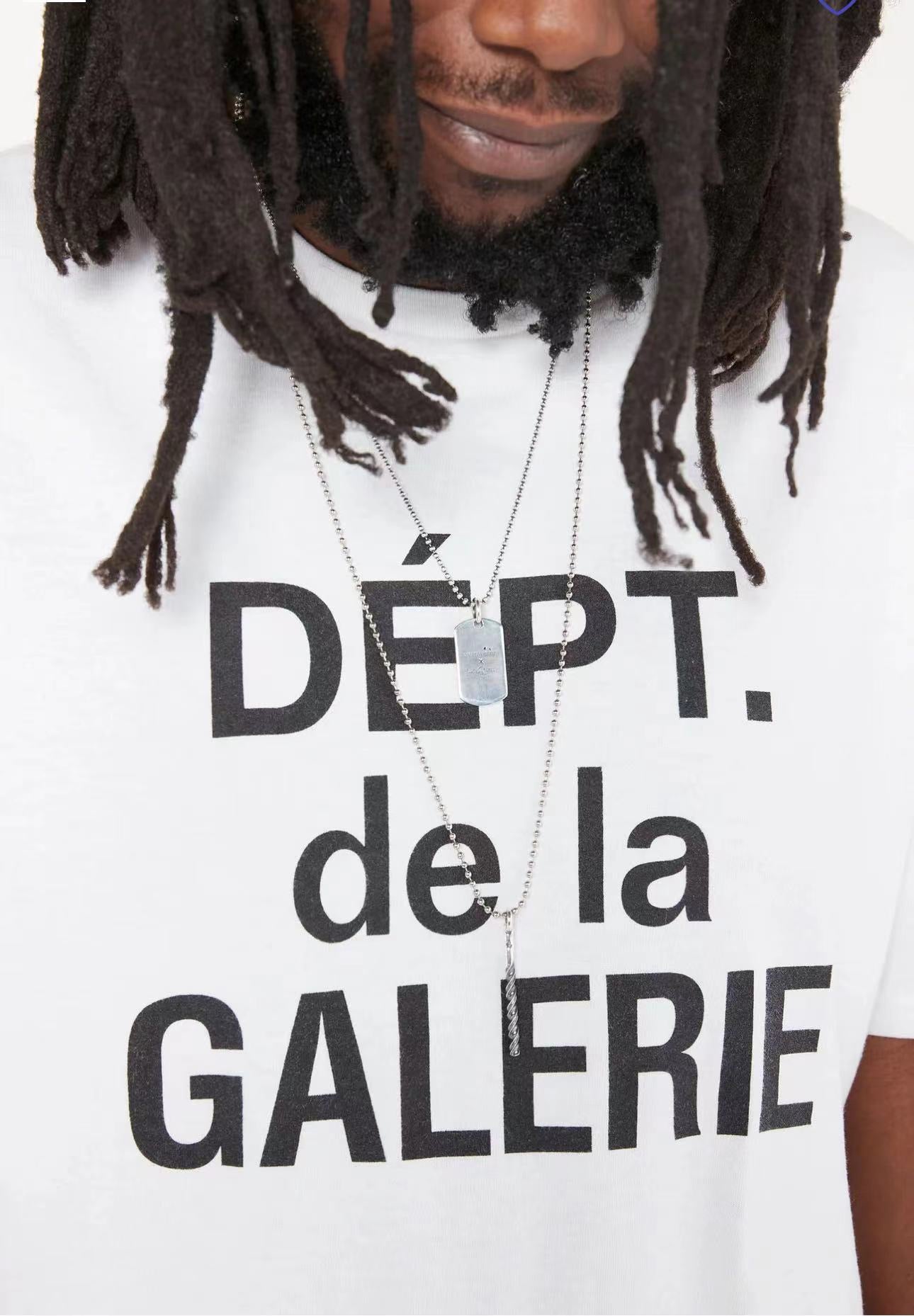 weißes T-Shirt