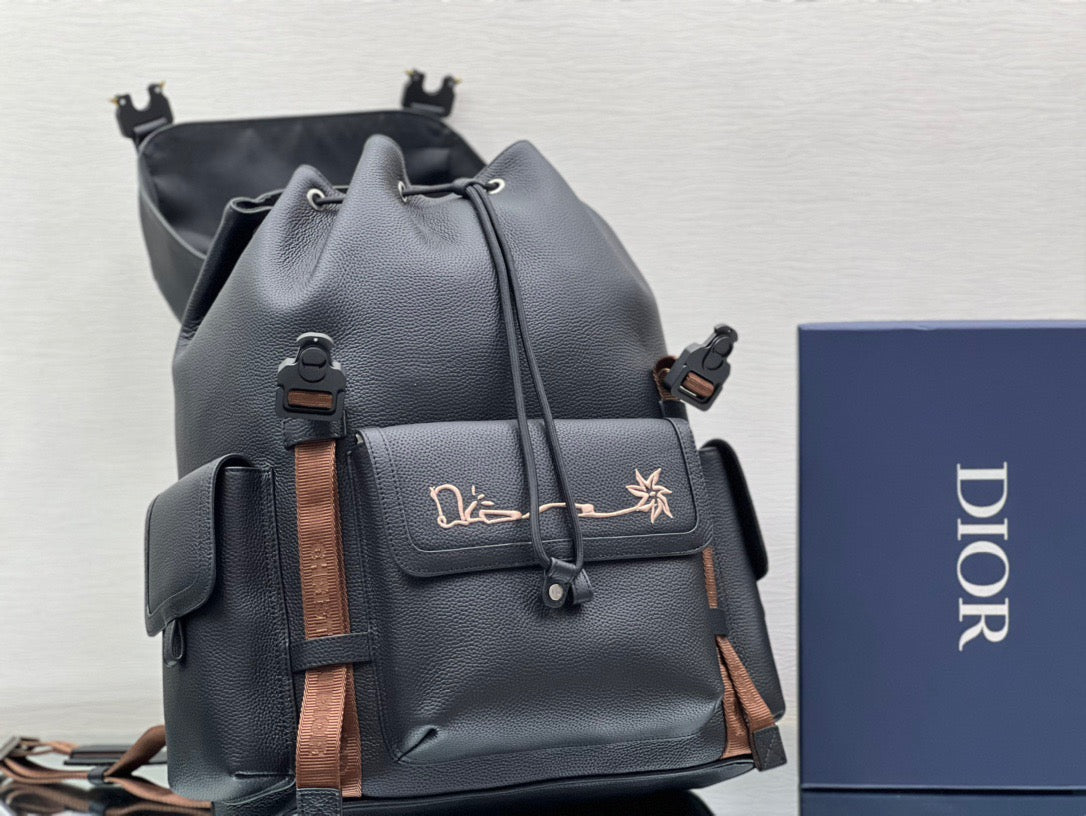 Black Bag - FashionHype.xyz