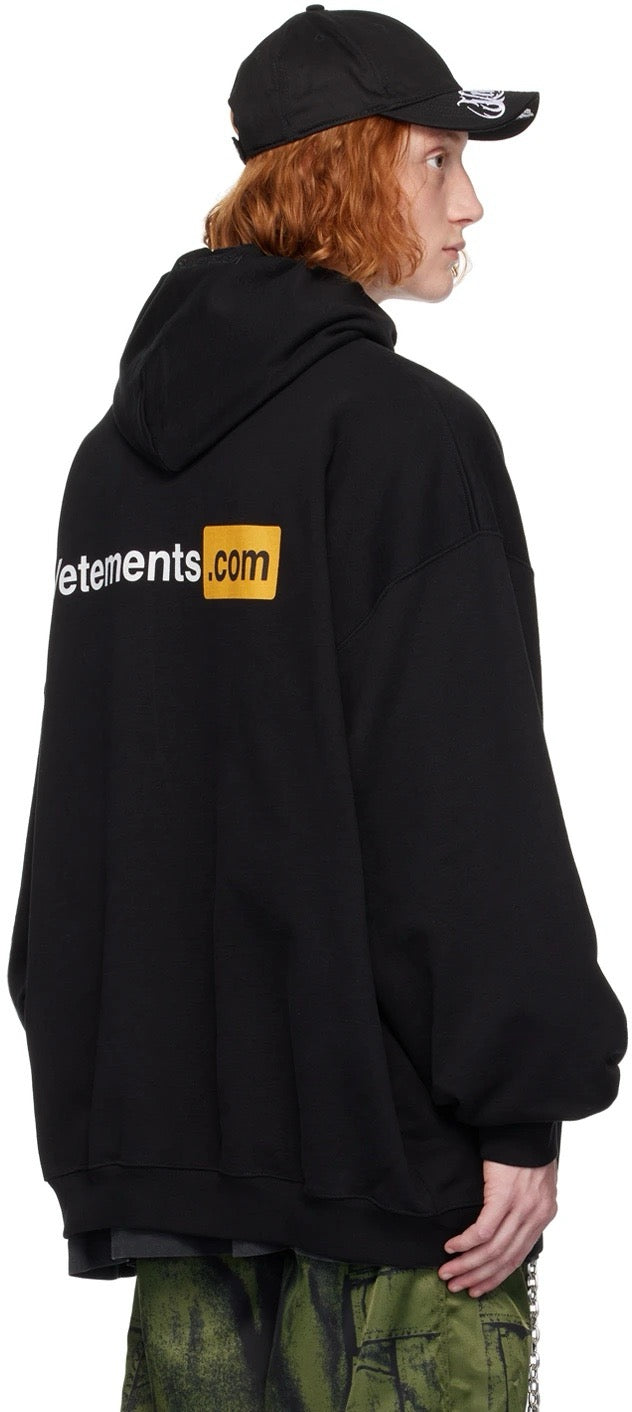 Black Hoodie - FashionHype.xyz