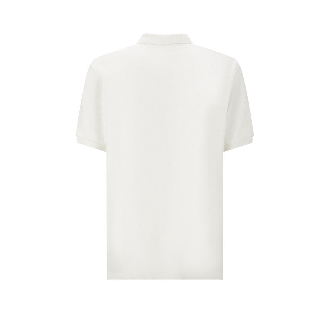 بولو أبيض وأسود