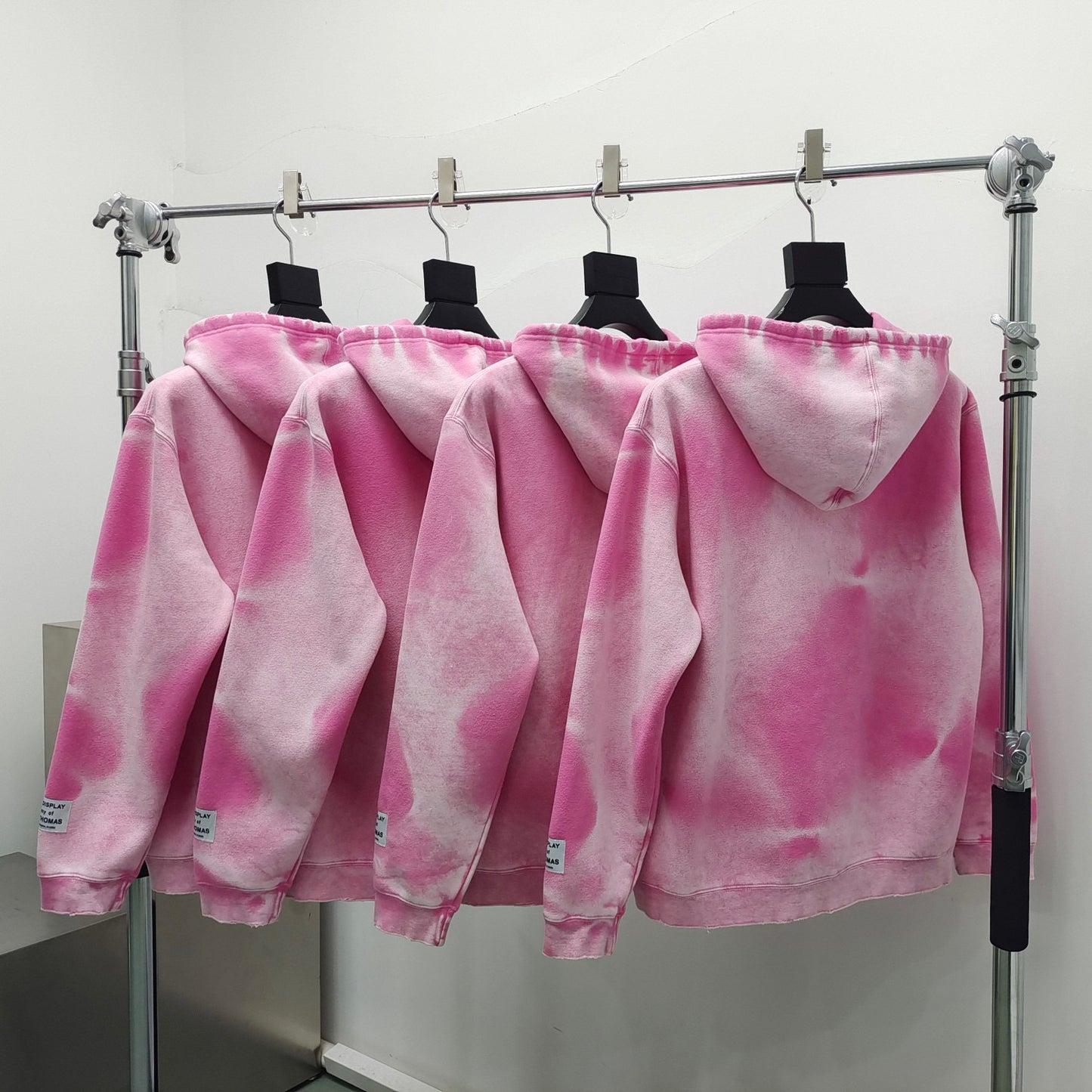 هودي أصفر ووردي