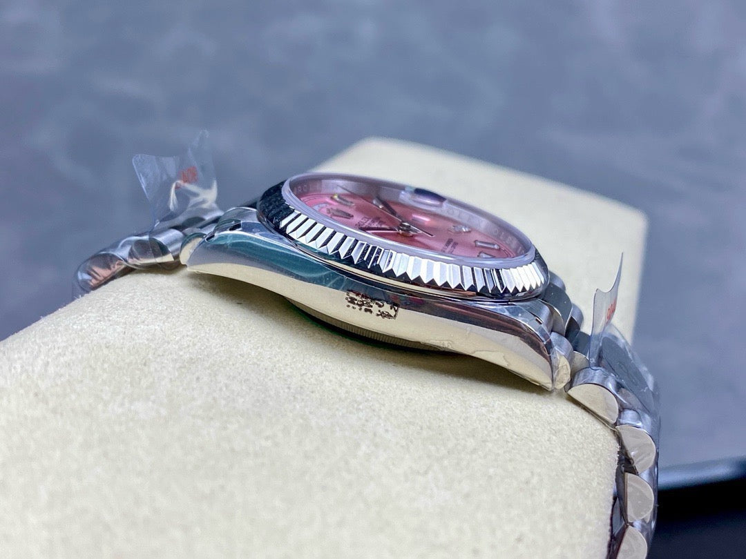 Weiße Uhr