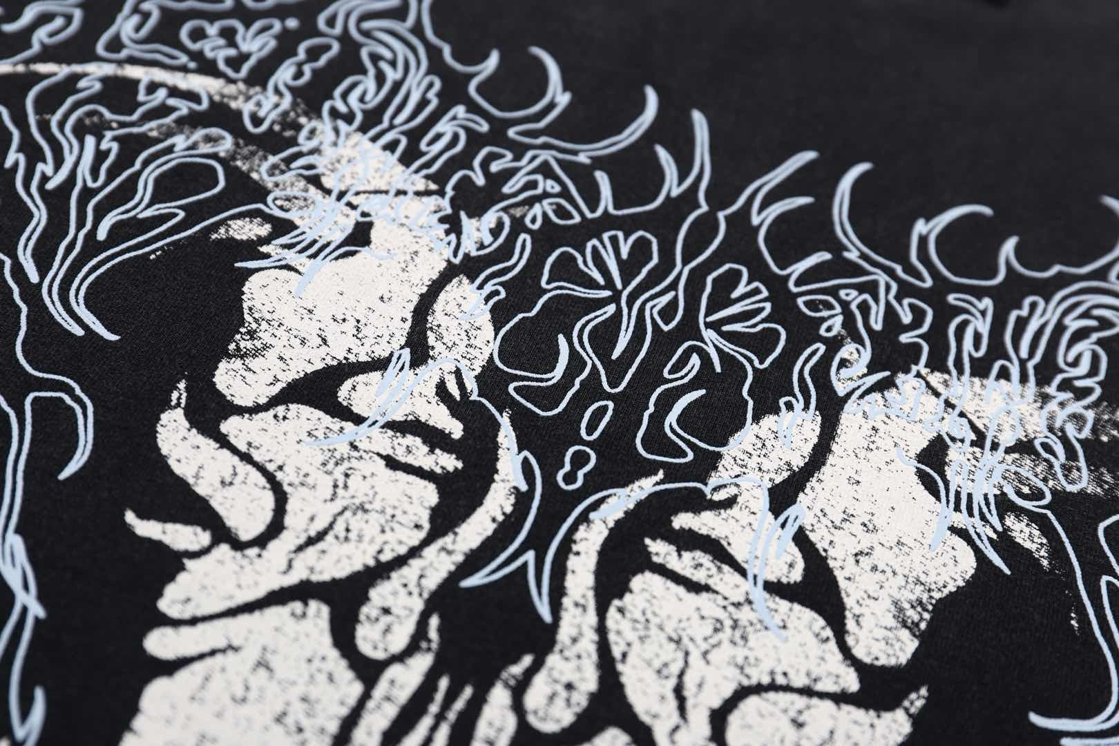 Black T-Shirt - FashionHype.xyz