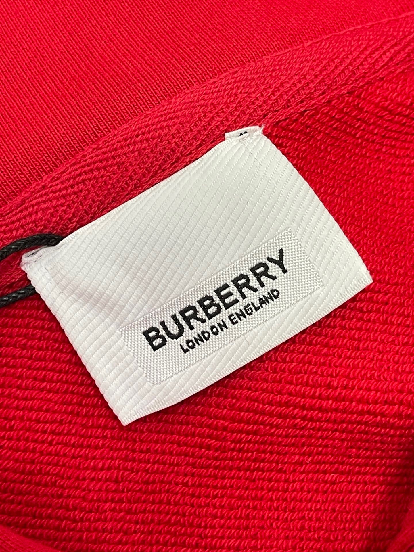 Black and Red Hoodie - FashionHype.xyz