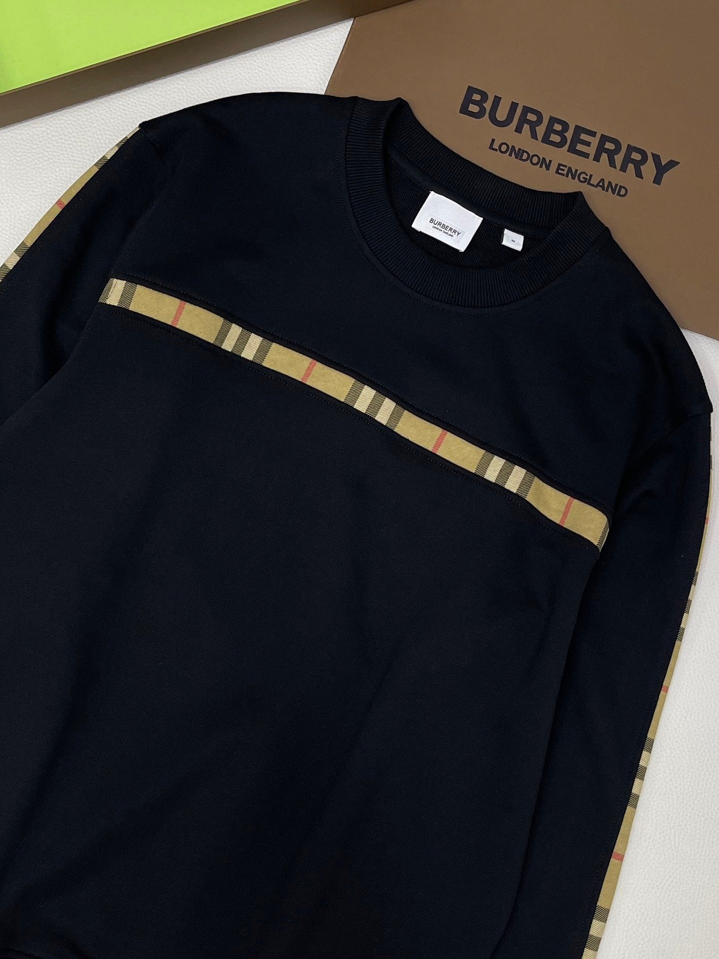 Black Jersey - FashionHype.xyz