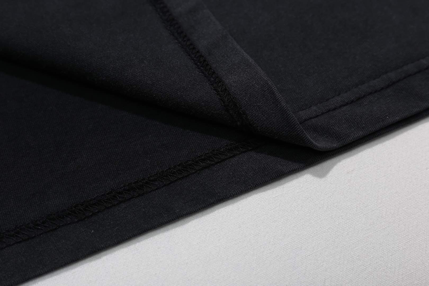Schwarzes T-Shirt