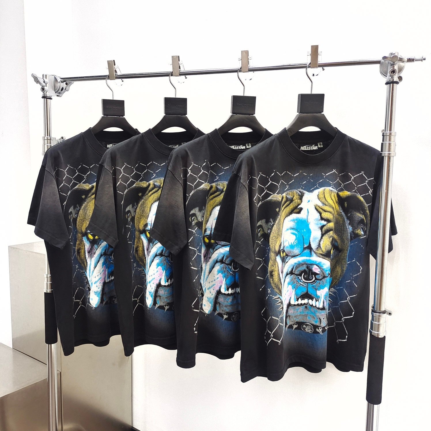 Schwarzes T-Shirt
