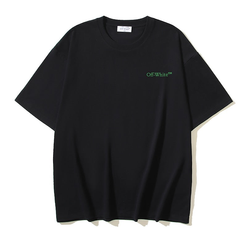 Schwarz-weißes T-Shirt