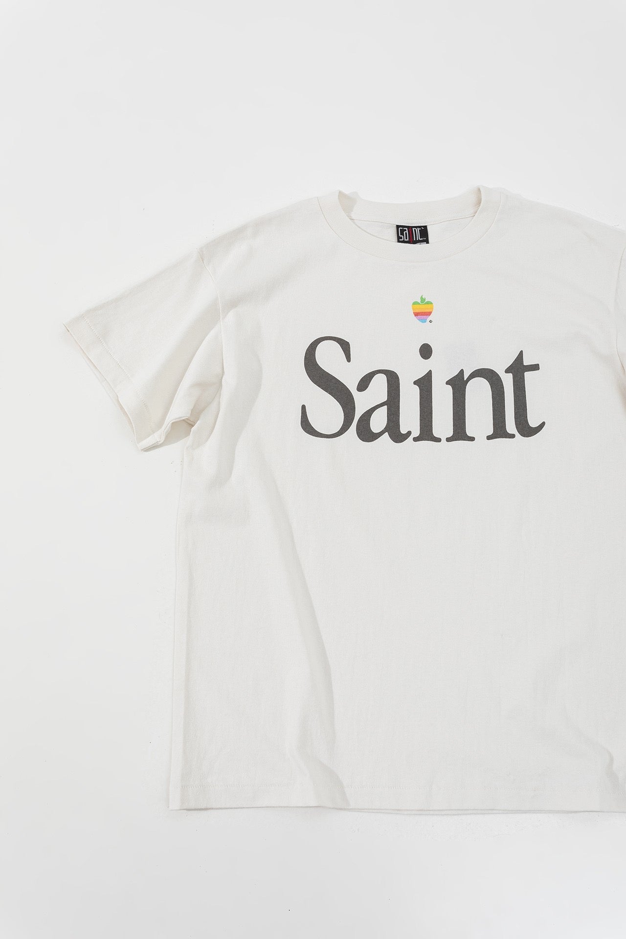 White T-shirt - FashionHype.xyz