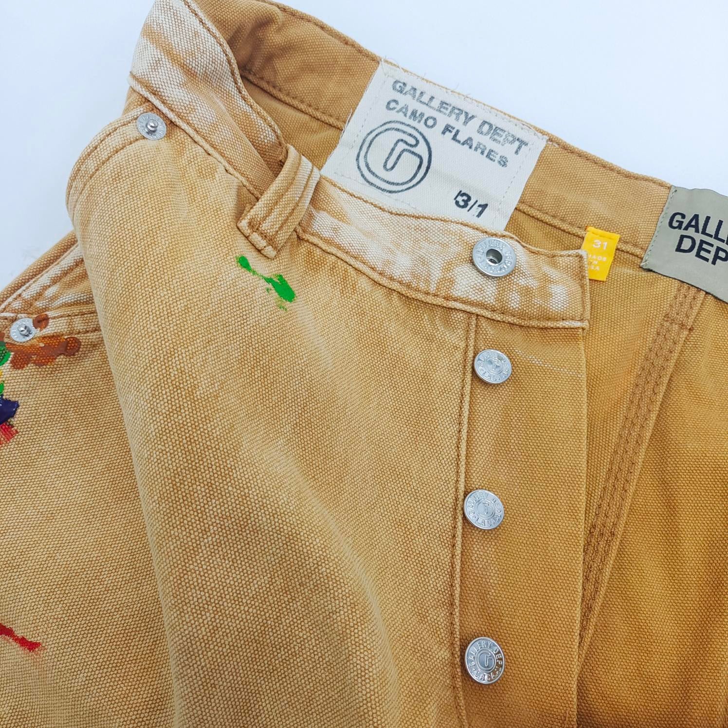 Gelbgraue Hose