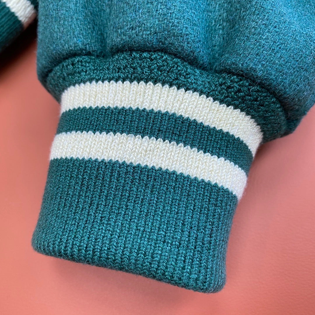 Chaqueta verde blanca