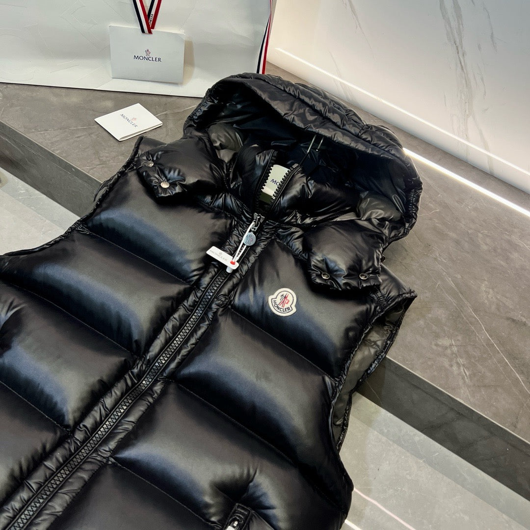 Black Vest - FashionHype.xyz