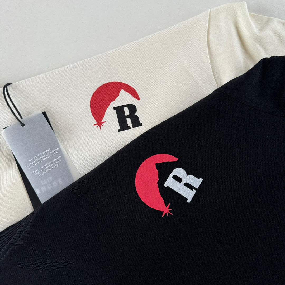 تي شيرت أبيض وأسود