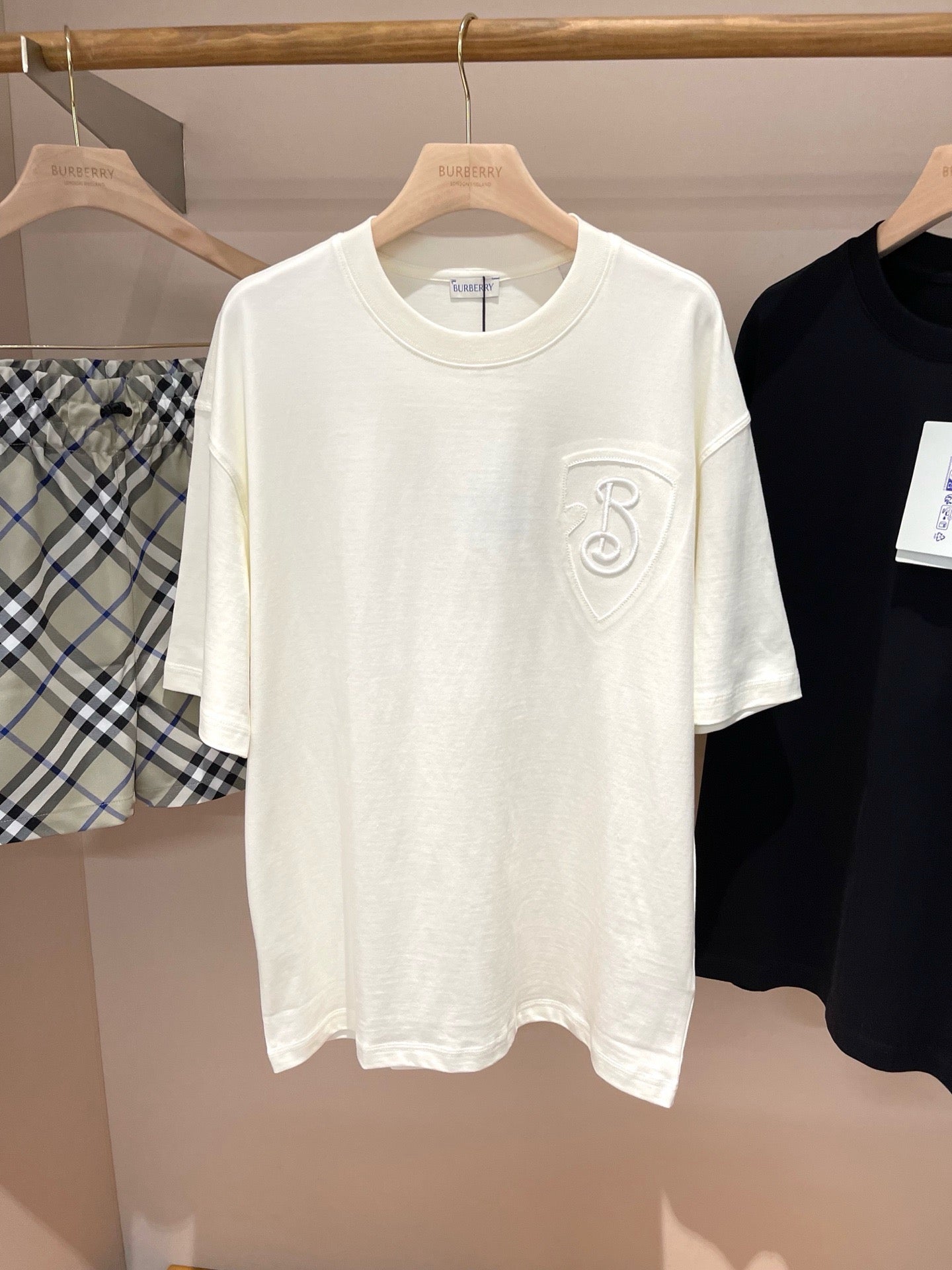 Mehrfarbiges T-Shirt