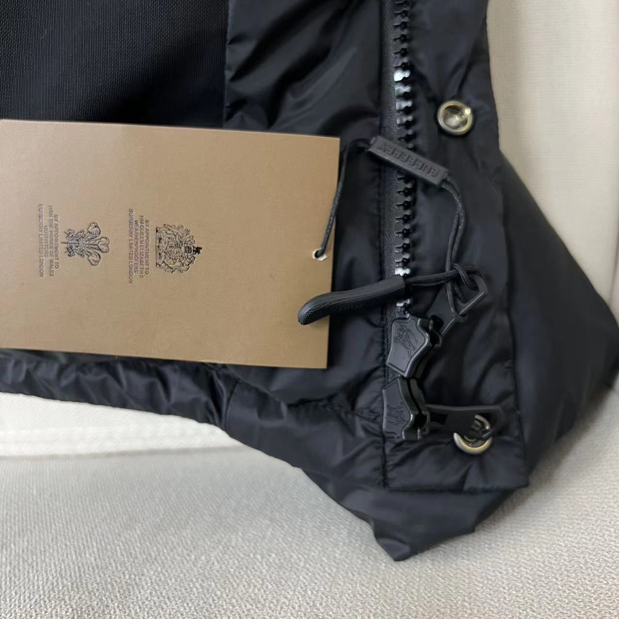 Schwarze Jacke