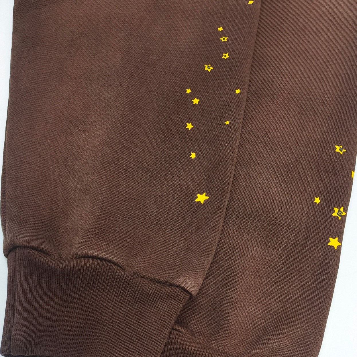 Brauner Kapuzenpullover