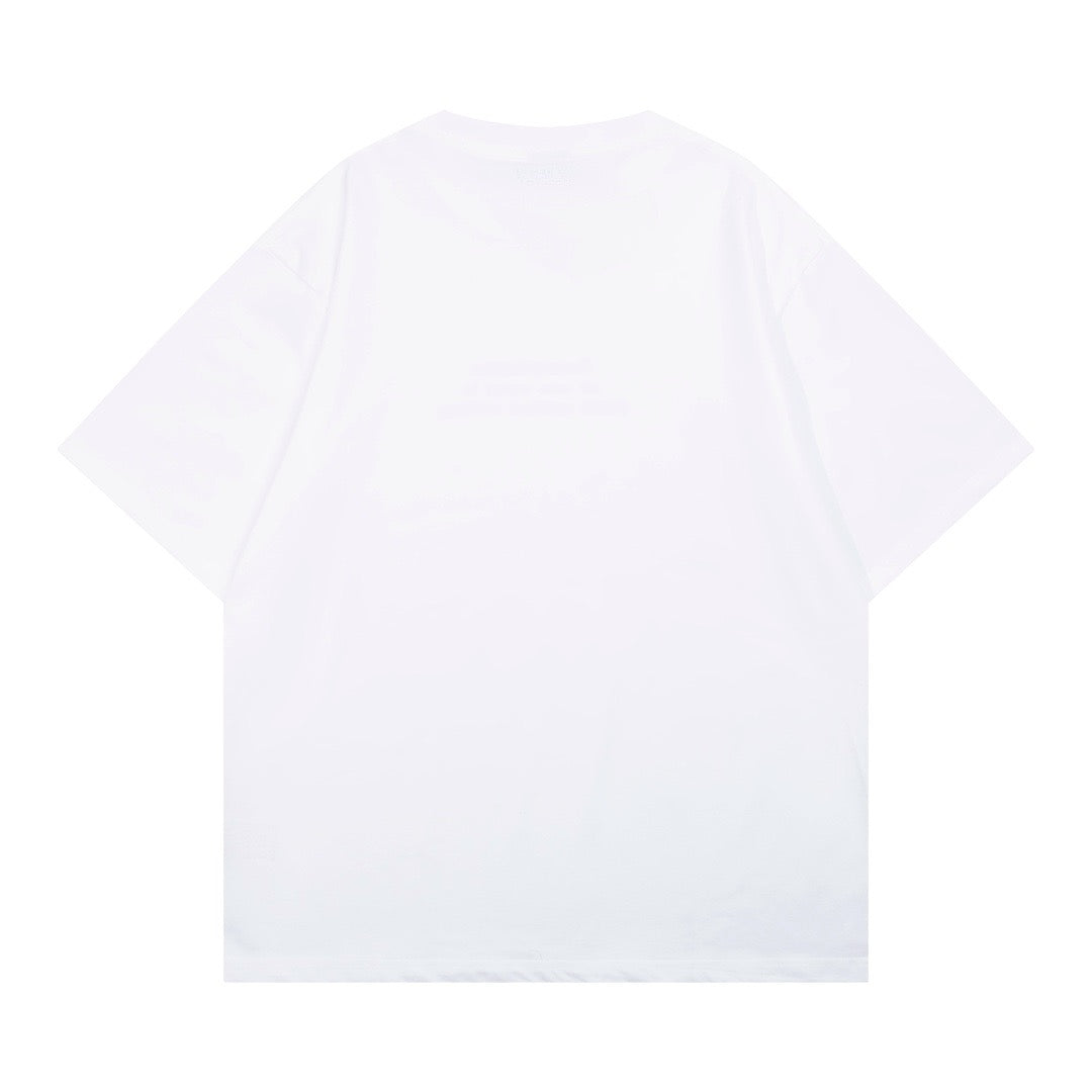 Schwarz-weißes T-Shirt