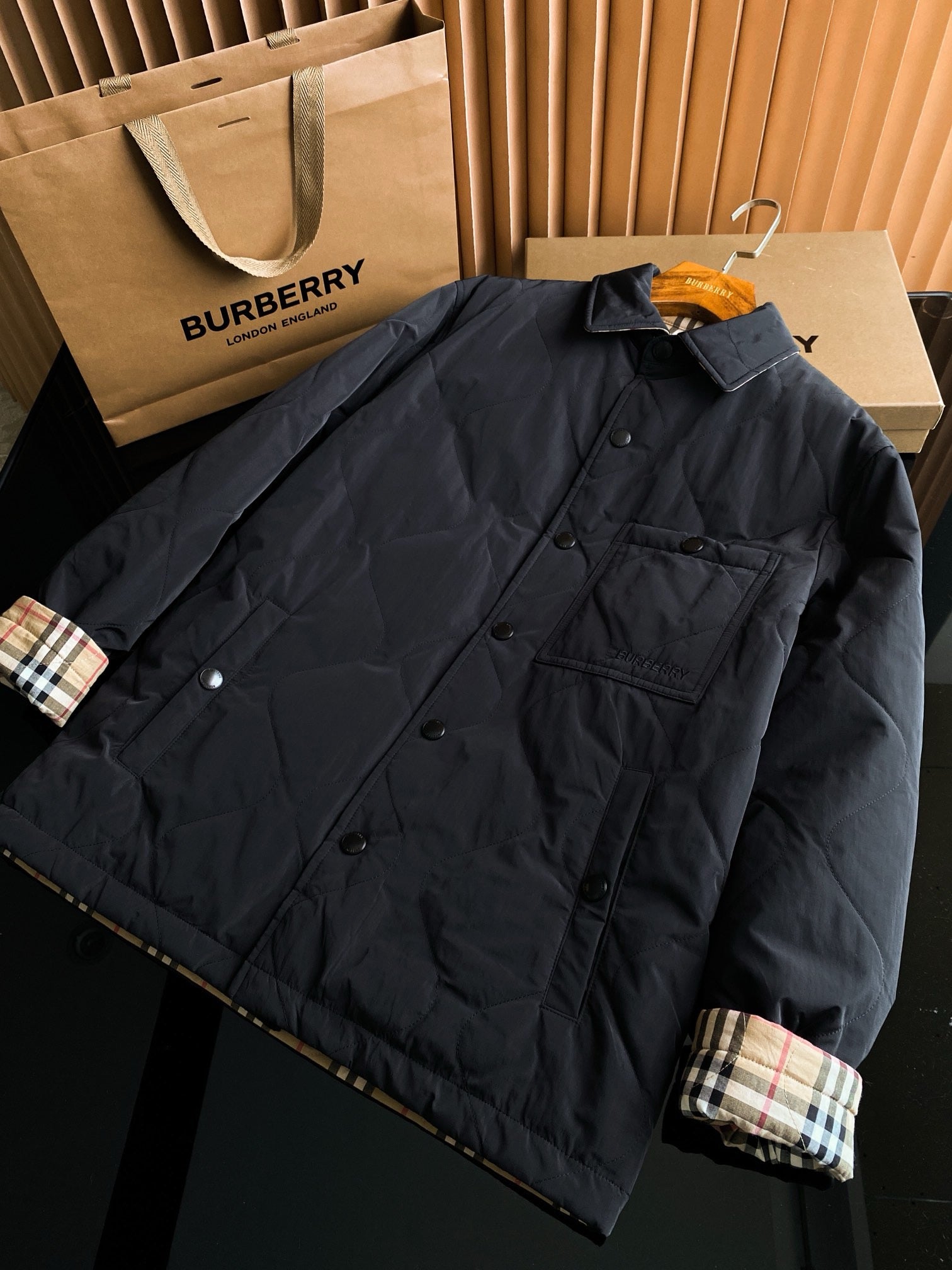 Mehrfarbige Jacke