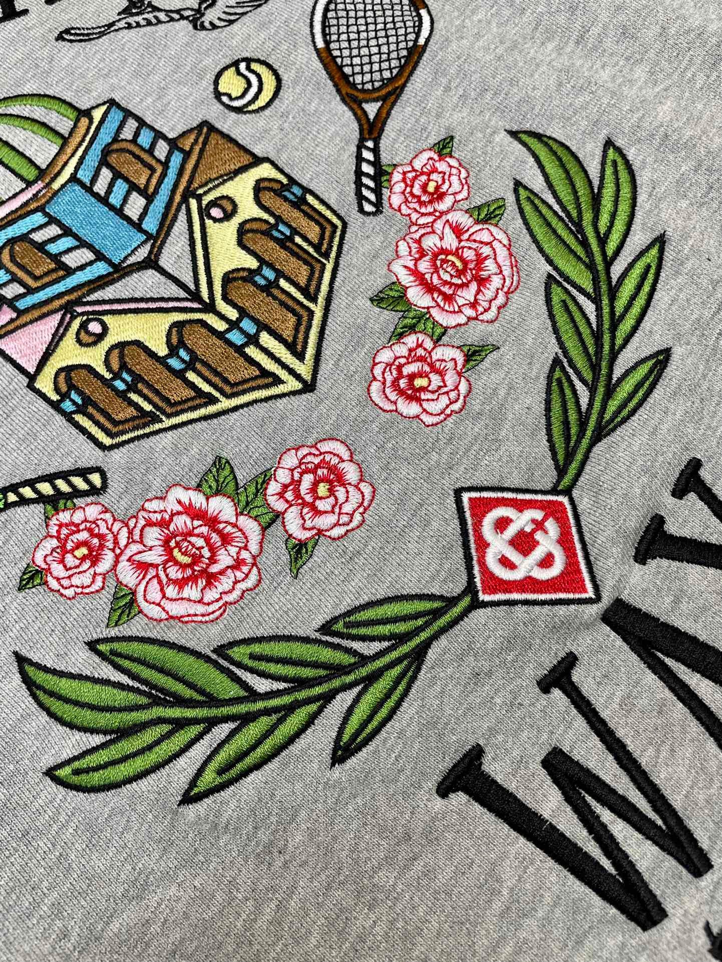 سويت شيرت أبيض ورمادي