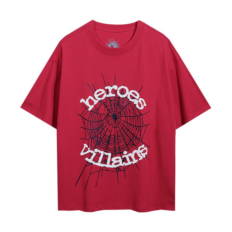 Rotes und schwarzes T-Shirt