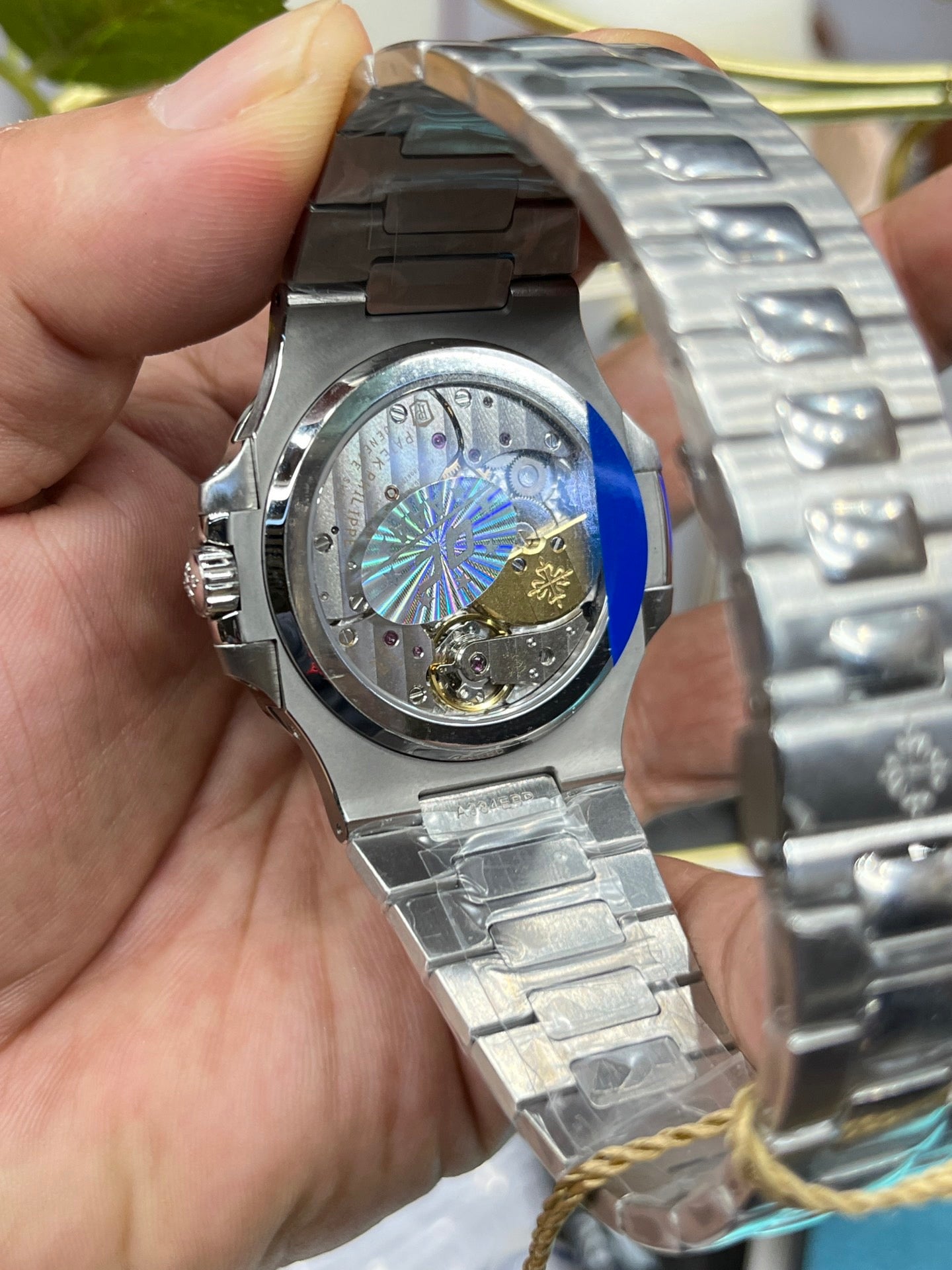 White black Watch - FashionHype.xyz