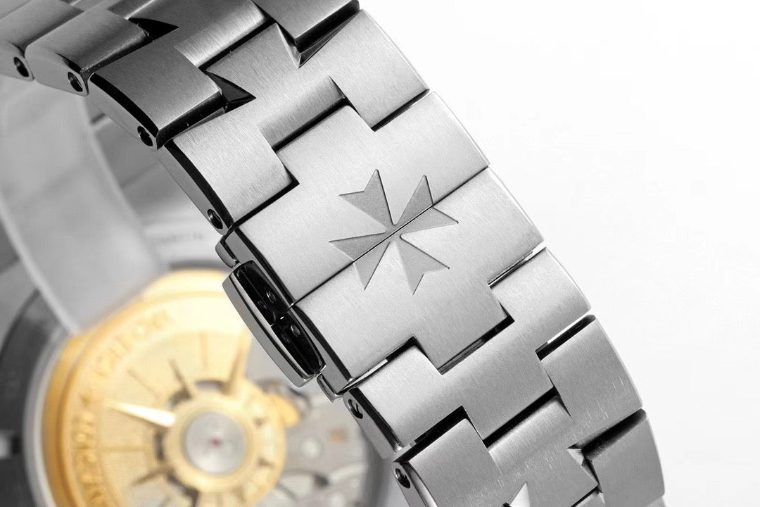 Weiß-schwarze Uhr