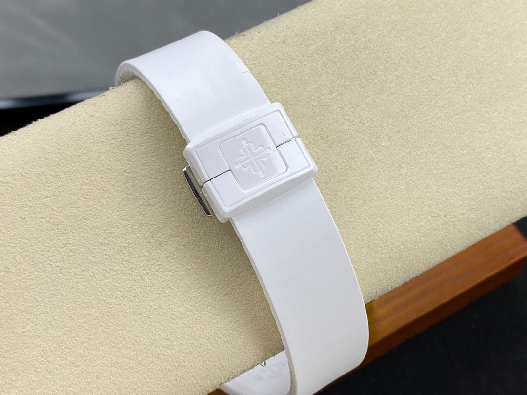Reloj blanco