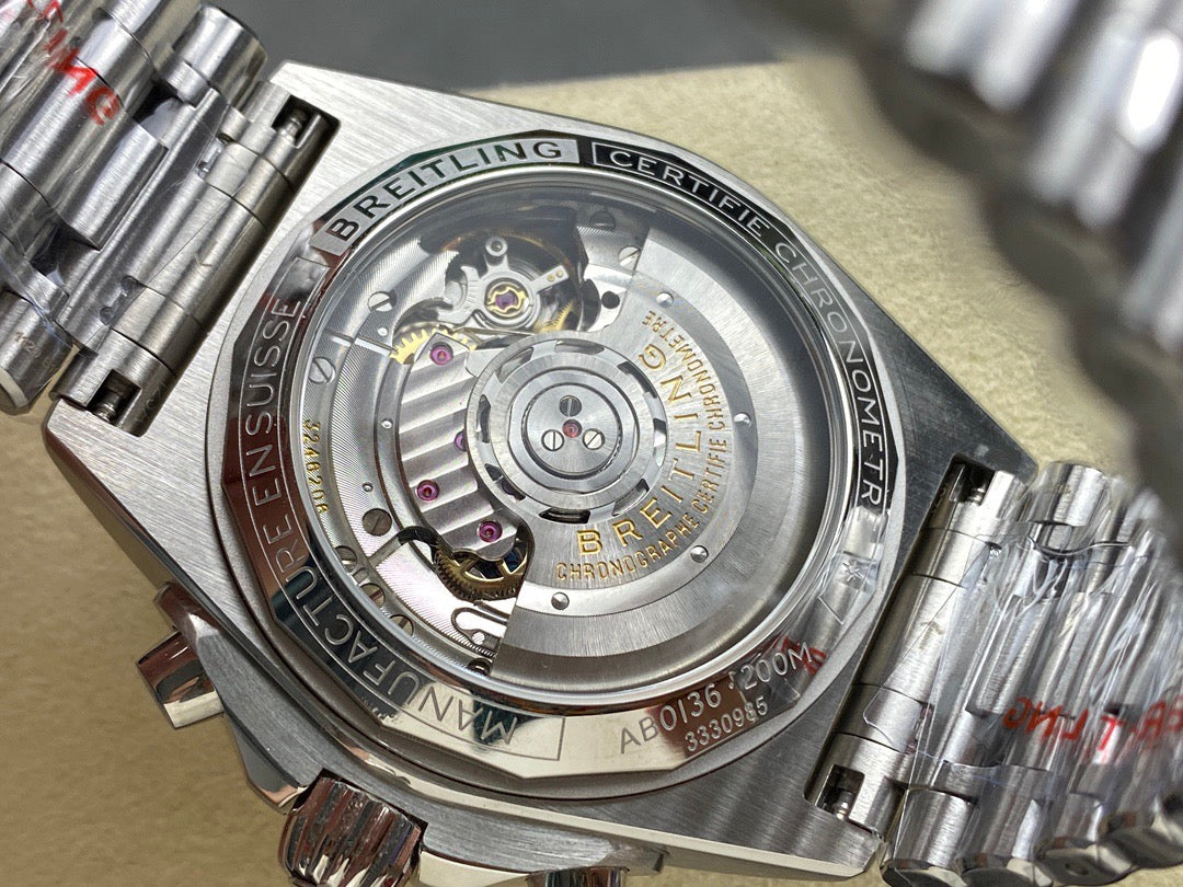 Weiße Uhr
