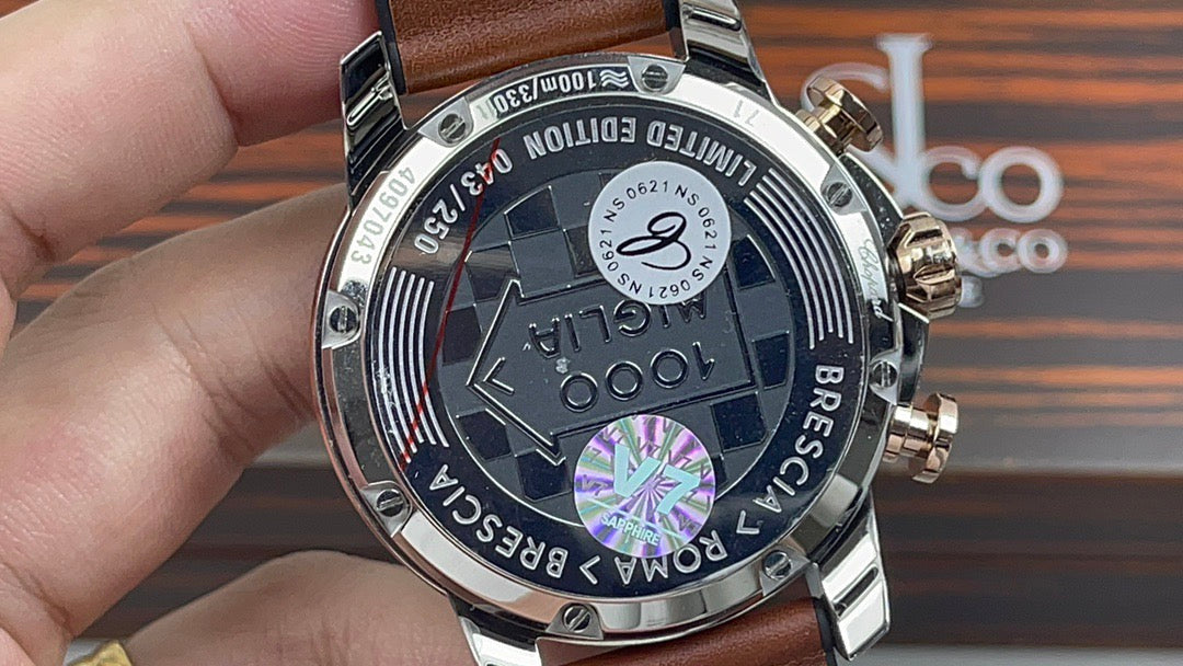 Braune Uhr