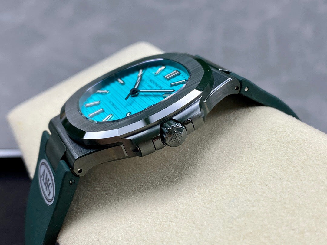 Grüne Uhr
