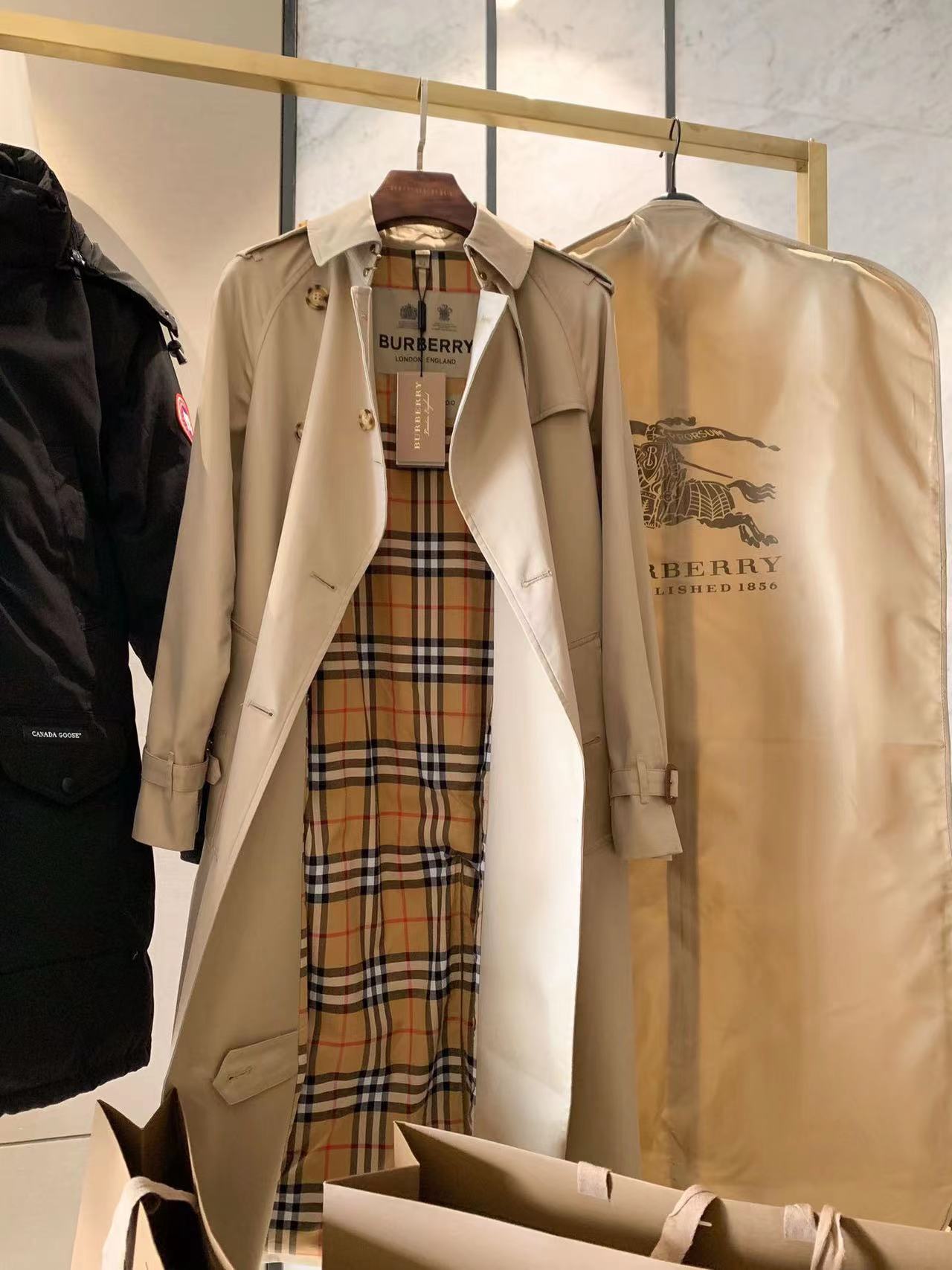 Brown Jacket - FashionHype.xyz