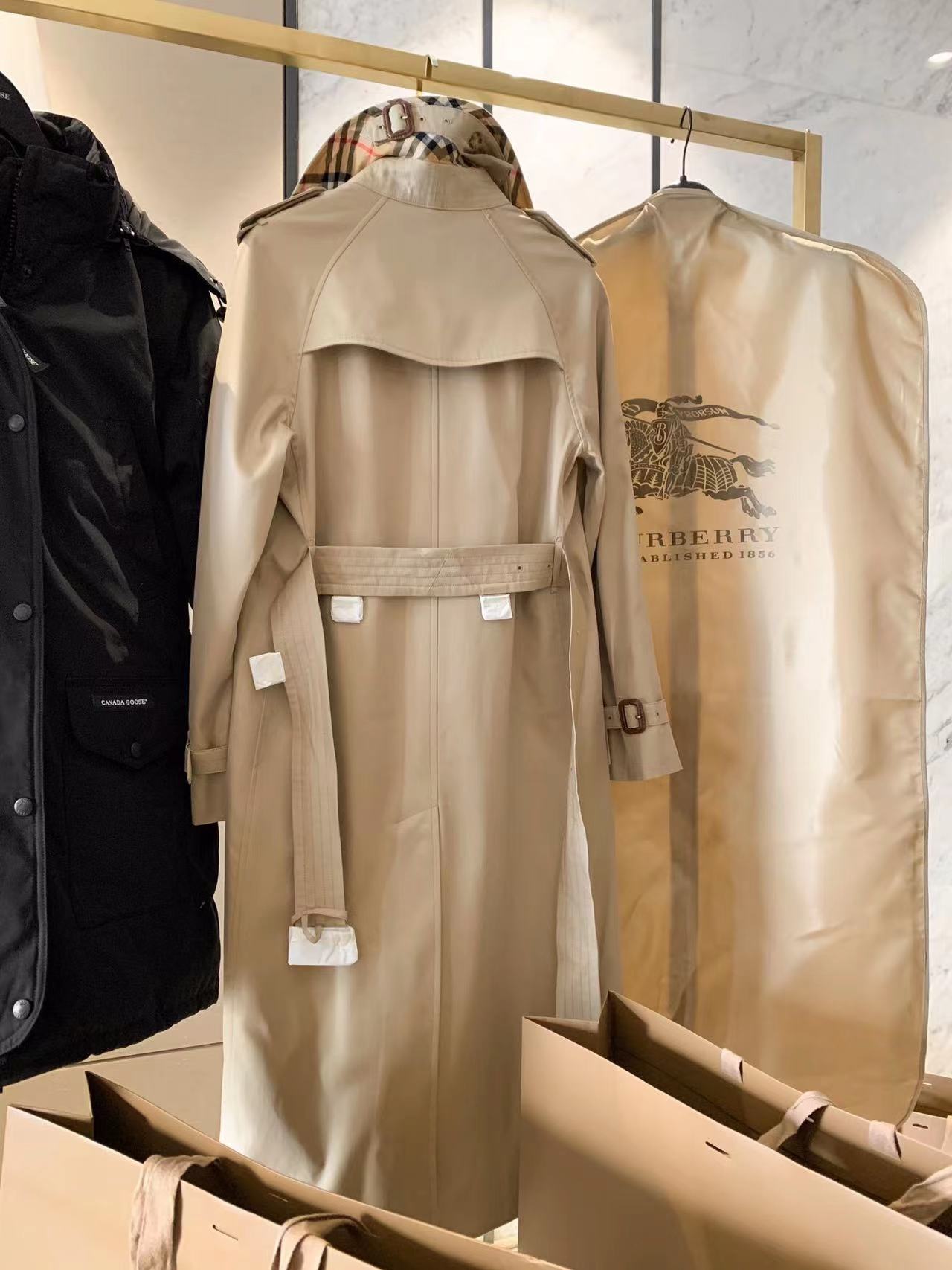 Brown Jacket - FashionHype.xyz