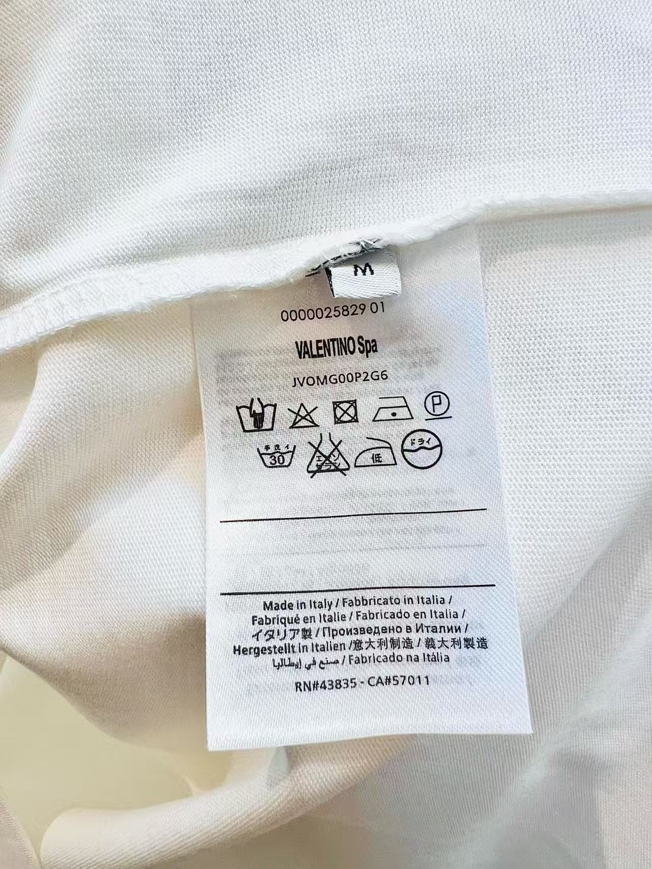 Weißes T-Shirt - Größe L
