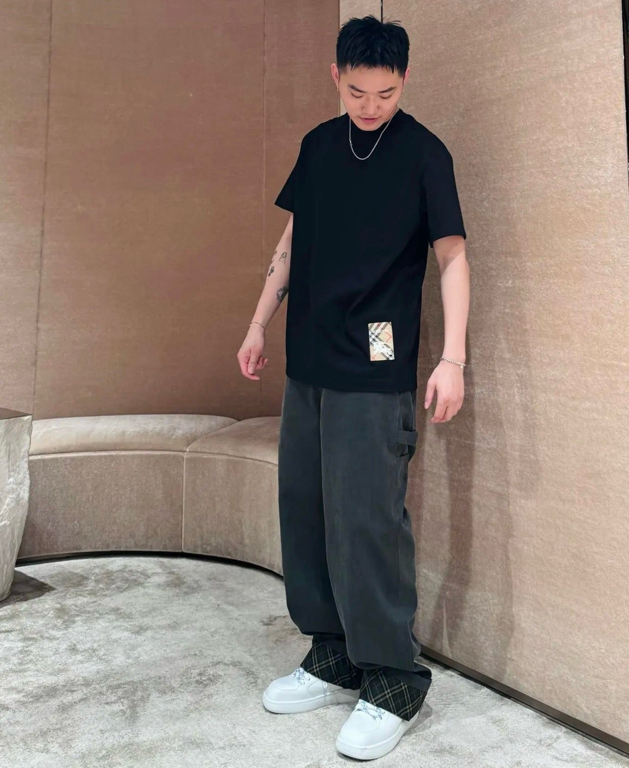 Mehrfarbiges T-Shirt