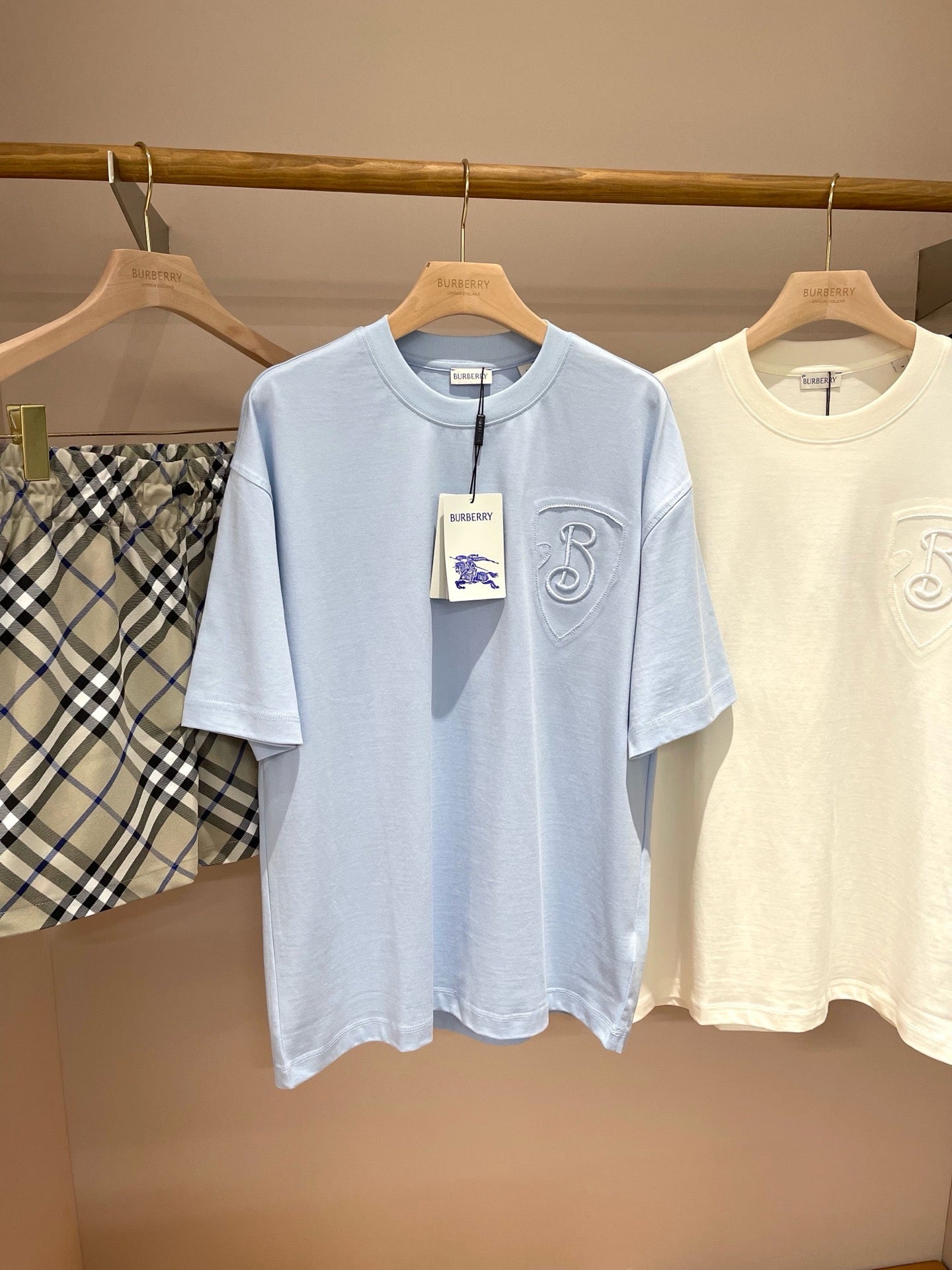 Mehrfarbiges T-Shirt