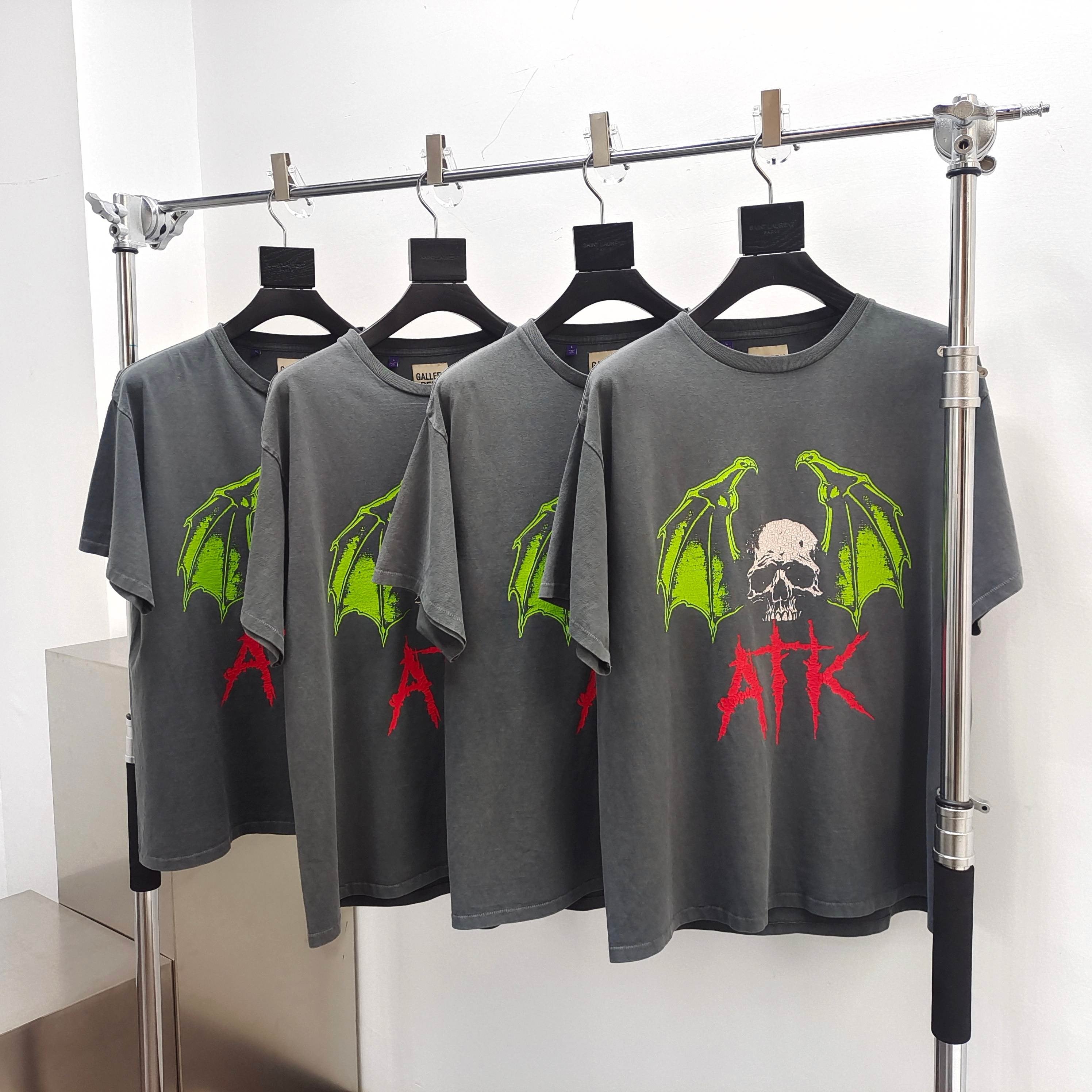 Graues T-Shirt