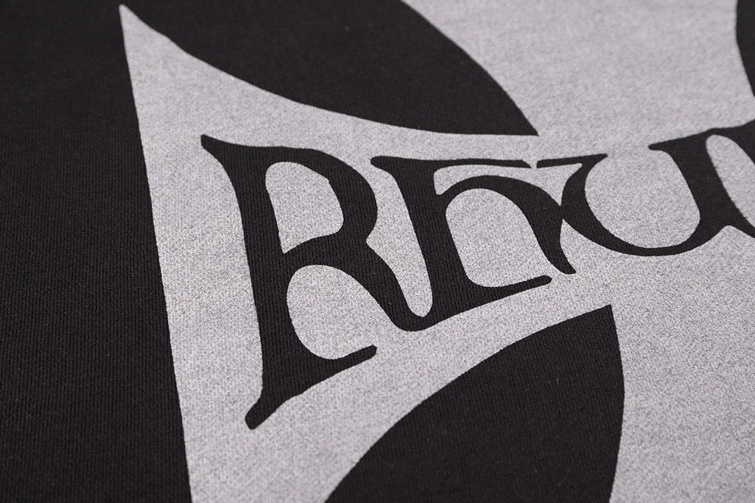 Black Hoodie - FashionHype.xyz