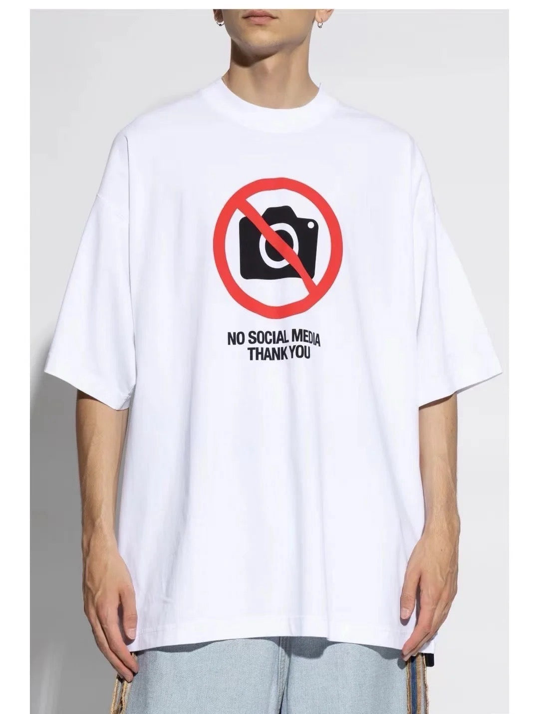White T-Shirt - FashionHype.xyz