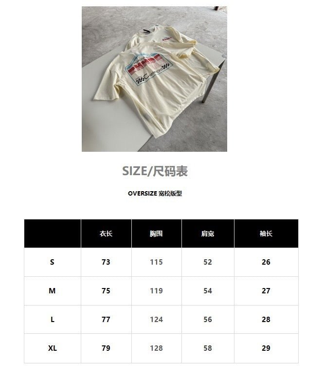 weißes T-Shirt