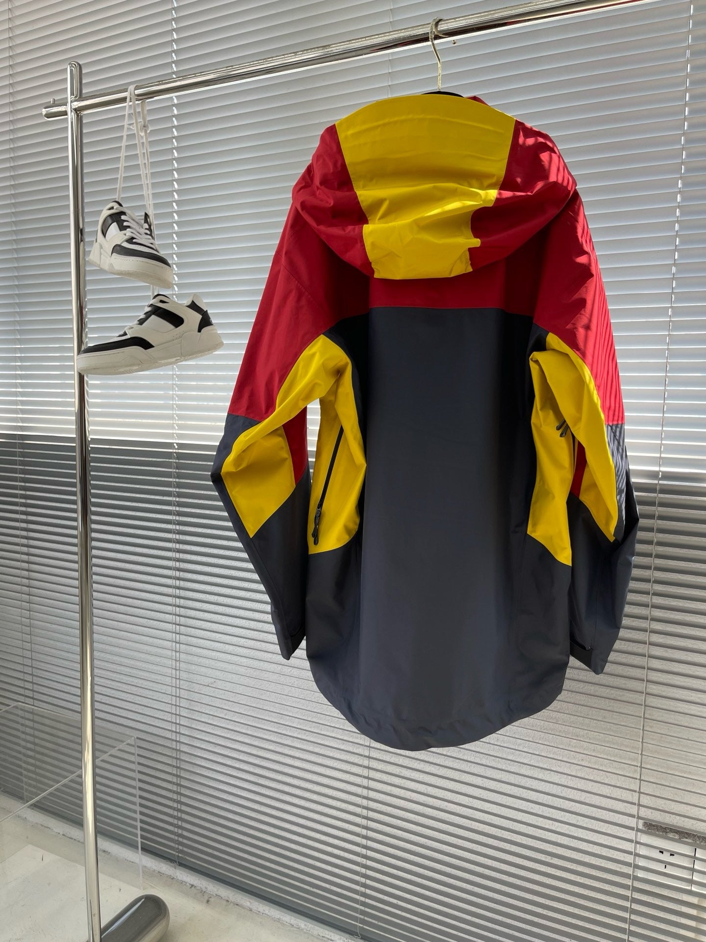 Mehrfarbige Jacke