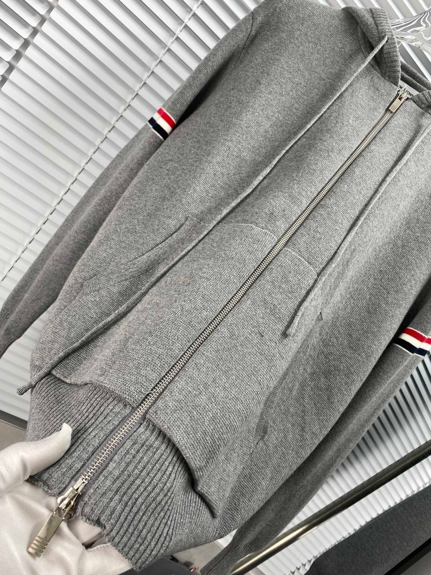 Mehrfarbige Jacke
